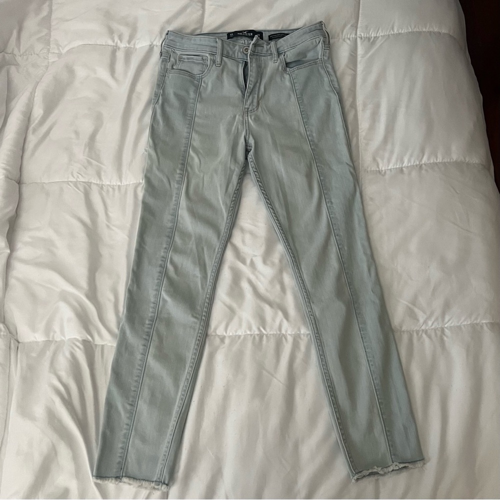 Hollister High-Rise Skinny Jeans